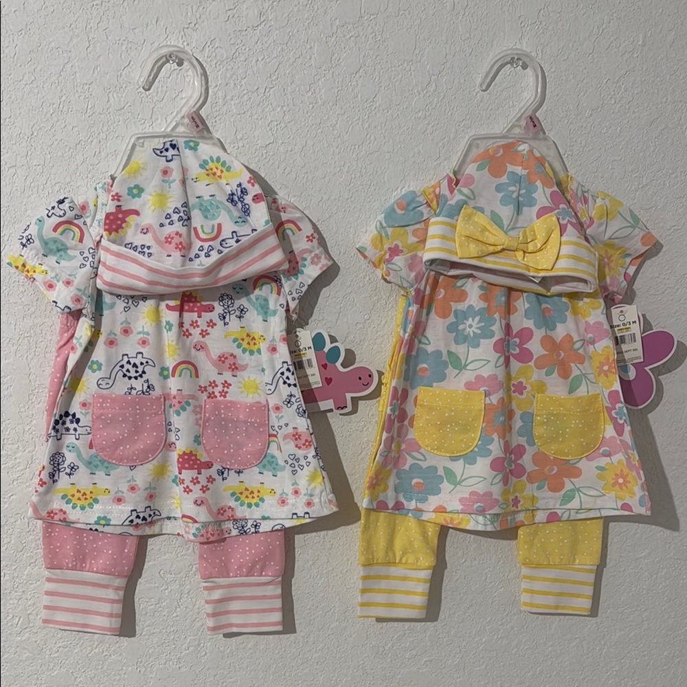 Colorful NWT 0-3M Baby Outfit 2 Sets with Floral and Rainbow Patterns
